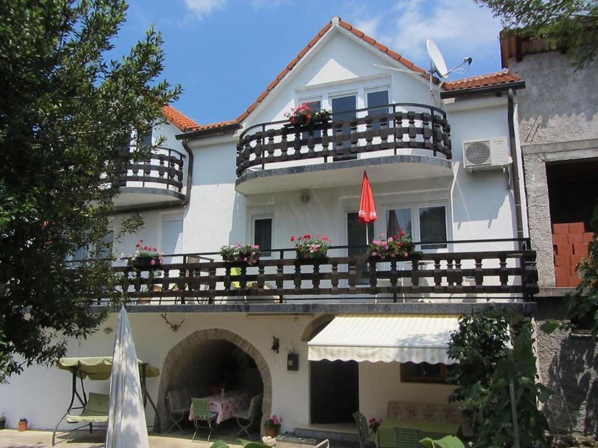 Apartments Marijana Srsici Esterno foto